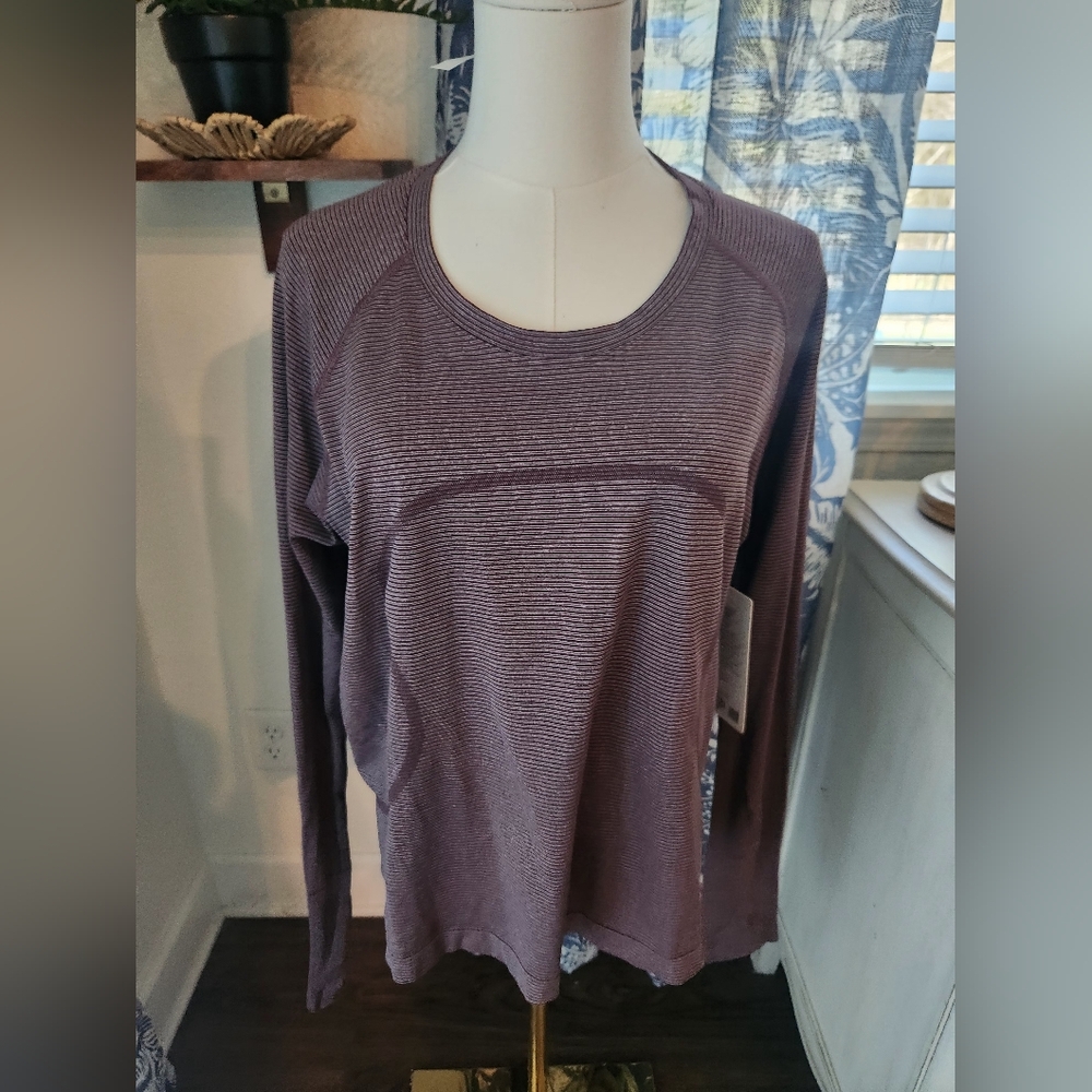 NWT Lululemon Swifty Tech Long Sleeve